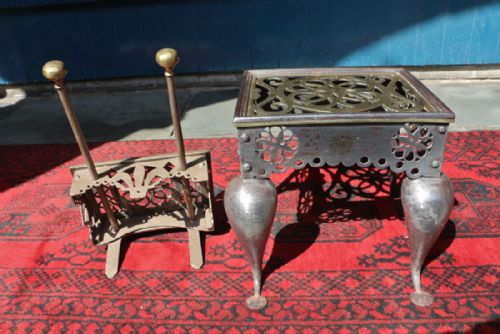 FINE 19TH CENTURY WELSH FIRESIDE FOOTMAN TRIVET - ADDITIONAL PHOTO 8
