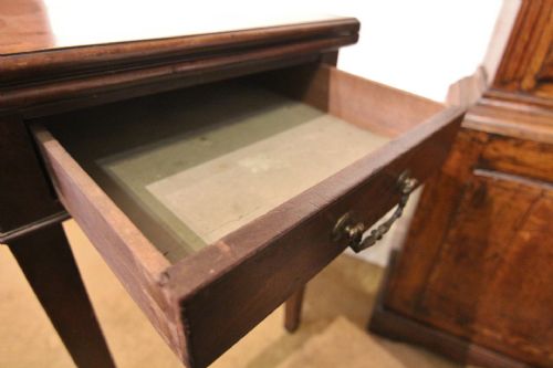 GEORGIAN MAHOGANY FLIP TOP SIDETABLE WITH DRAWER - ADDITIONAL PHOTO 4