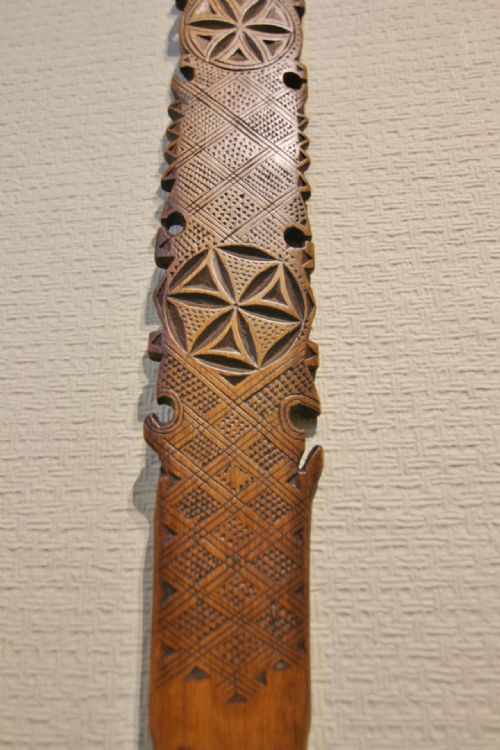 19TH CENTURY CARVED DISTAFF - ADDITIONAL PHOTO 3