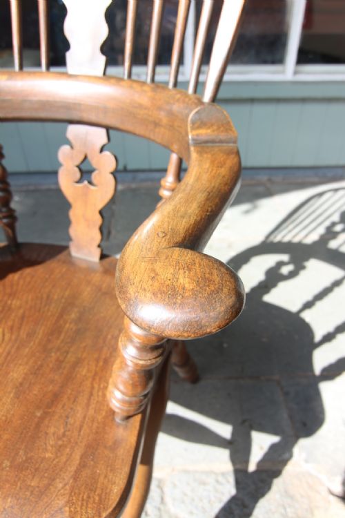 DARK ELM BROAD ARM WINDSOR - ADDITIONAL PHOTO 4
