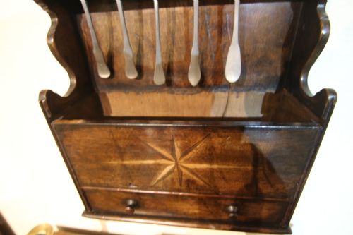 GEORGIAN INLAID OAK SPOONRACK PEWTER SPOONS - ADDITIONAL PHOTO 9