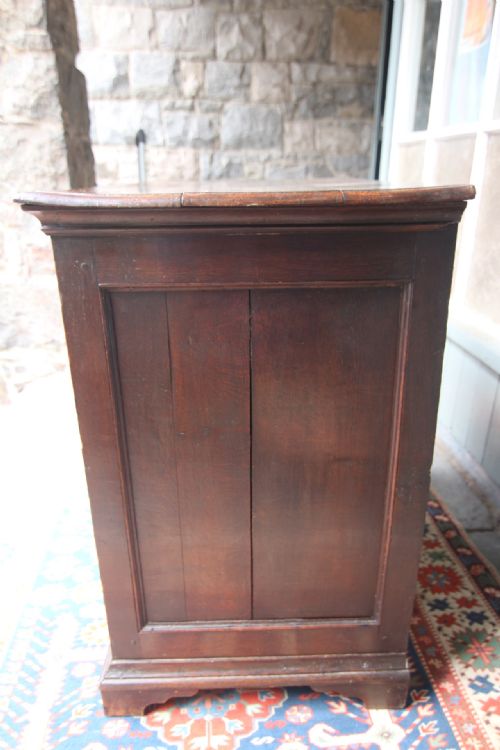 18TH CENTURY OAK CHEST OF DRAWERS - ADDITIONAL PHOTO 4