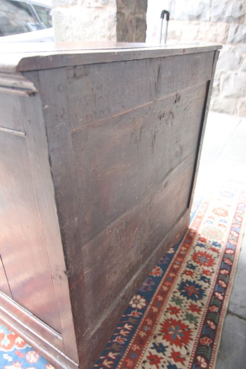 18TH CENTURY OAK CHEST OF DRAWERS - ADDITIONAL PHOTO 5