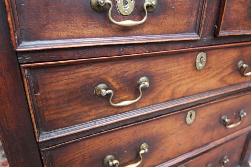 18TH CENTURY OAK CHEST OF DRAWERS - ADDITIONAL PHOTO 14