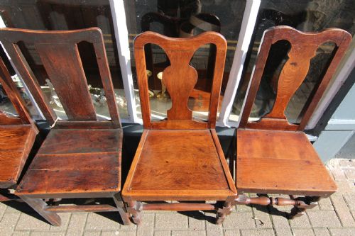 HARLEQUIN SET OF TEN GOOD 17TH18TH CENTURY OAK CHAIRS - ADDITIONAL PHOTO 10