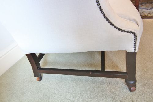 LARGE 18TH CENTURY MID GEORGIAN MAHOGANY WING ARMCHAIR - ADDITIONAL PHOTO 7