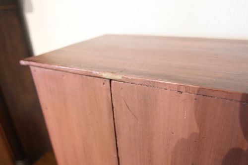 19TH CENTURY MINIATURE APPRENTICE CHEST OF DRAWERS WITH SECRET DRAWER - ADDITIONAL PHOTO 10