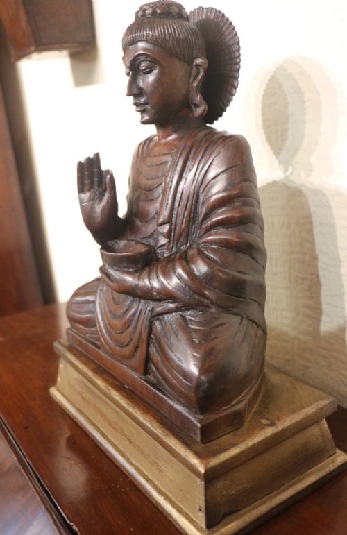 LARGE CARVED WOODEN BUDDHA - ADDITIONAL PHOTO 8