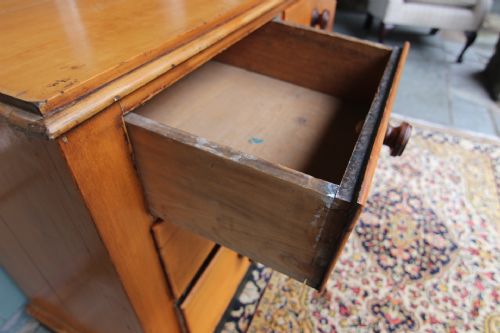 19TH CENTURY PINE 4 DRAWER CHEST OF DRAWERS - ADDITIONAL PHOTO 7
