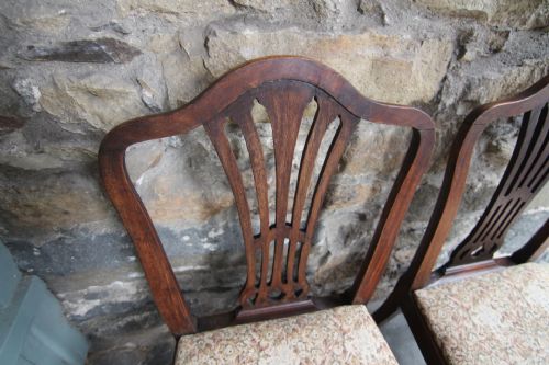 PAIR OF 19TH CENTURY UPHOLSTERED CHAIRS - ADDITIONAL PHOTO 3