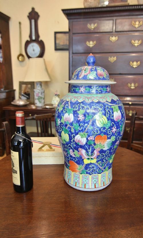 LARGE 20TH CENTURY CHINESE VASE - ADDITIONAL PHOTO 1