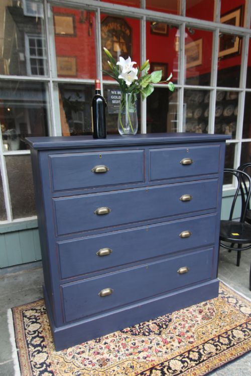 LARGE EDWARDIAN PAINTED CHEST OF FIVE DRAWERS - ADDITIONAL PHOTO 8