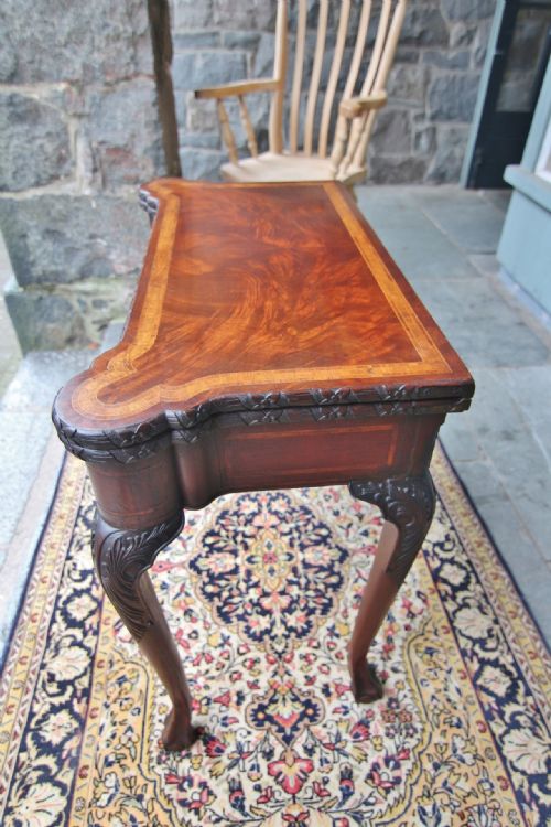 FINE IRISH MAHOGANY GAMES TABLE - ADDITIONAL PHOTO 8