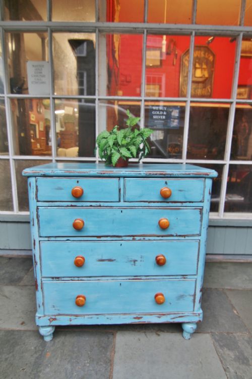 19TH CENTURY PAINTED FIVE DRAWER CHEST OF DRAWERS - ADDITIONAL PHOTO 11