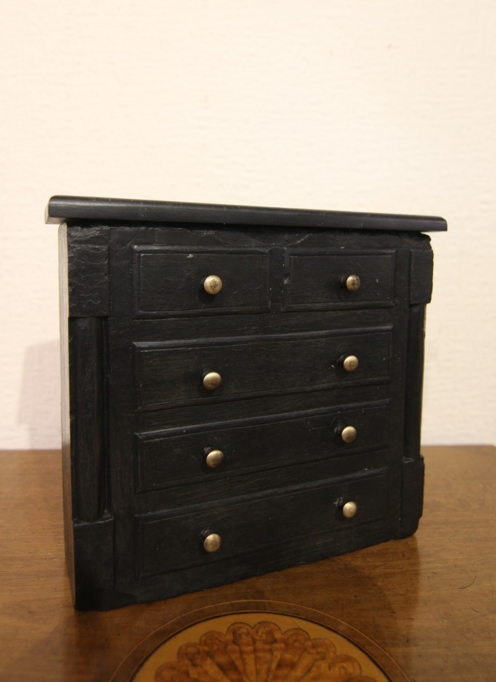 19TH CENTURY WELSH FOLK ART SLATE CHEST OF DRAWER