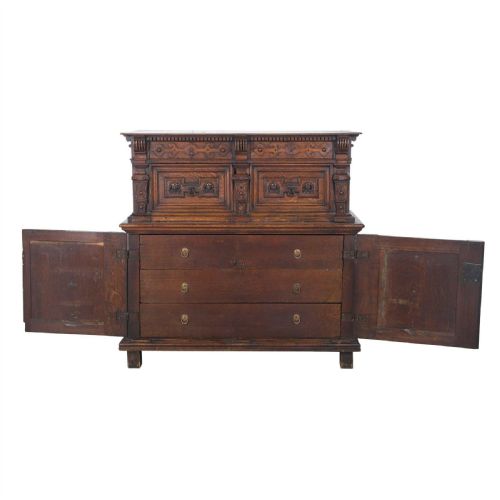 RARE C17TH OAK ENCLOSED CHEST - ADDITIONAL PHOTO 2