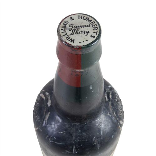 EARLY 20TH CENTURY ADVERTISING SHERRY BOTTLE - ADDITIONAL PHOTO 3