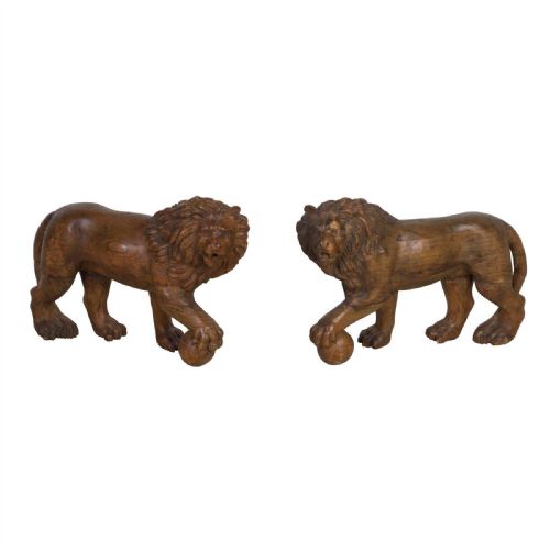 LARGE PAIR OF C19TH GRAND TOUR CARVED MEDICI LIONS - ADDITIONAL PHOTO 1