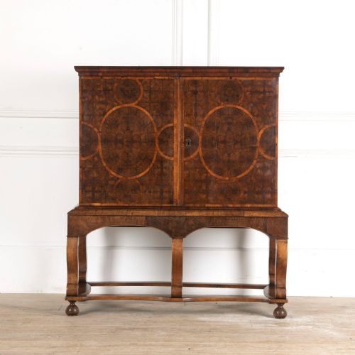 17th century kingwood oyster cabinet on stand - CATEGORY: ANTIQUE CUPBOARDS - DATED BEFORE 1700