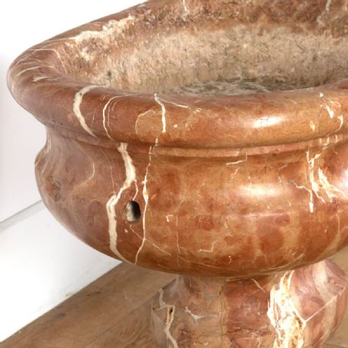 LARGE C18TH ITALIAN MARBLE CISTERN - ADDITIONAL PHOTO 5