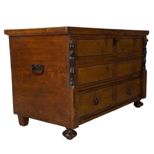 19TH CENTURY GRAINED OAK DECORATED CHEST - ADDITIONAL PHOTO 2