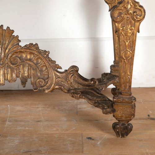 18TH CENTURY ITALIAN GILTWOOD CONSOLE TABLE - ADDITIONAL PHOTO 9