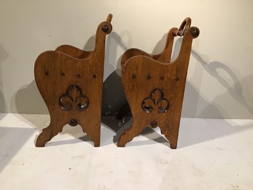 A STYLISH PAIR OF C19TH OAK STOOLS - ADDITIONAL PHOTO 4