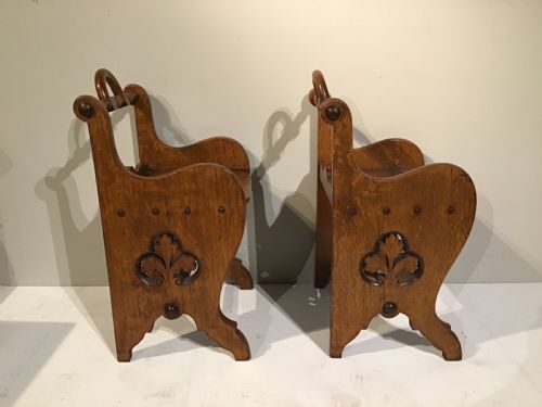 A STYLISH PAIR OF C19TH OAK STOOLS - ADDITIONAL PHOTO 5