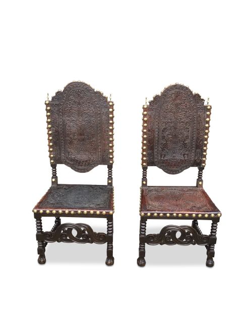 PAIR OF SPANISH LEATHER CHAIRS - ADDITIONAL PHOTO 2