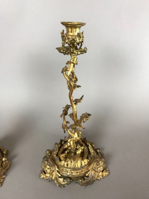 C18TH PAIR OF GILT BRONZE CANDLESTICKS - ADDITIONAL PHOTO 4
