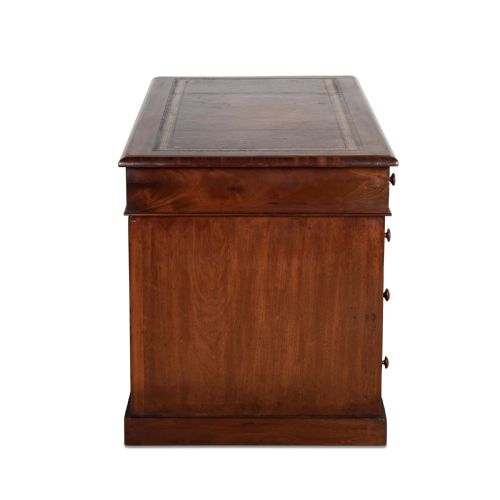 C19TH MAHOGANY PEDESTAL DESK - ADDITIONAL PHOTO 4