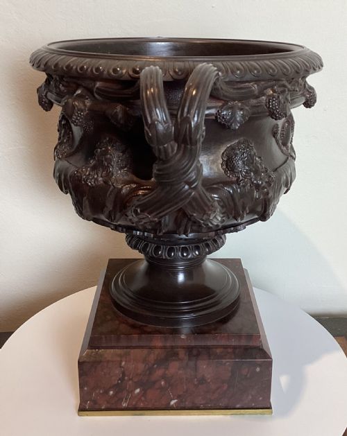 19TH CENTURY GRAND TOUR BRONZE WARWICK VASE - ADDITIONAL PHOTO 10