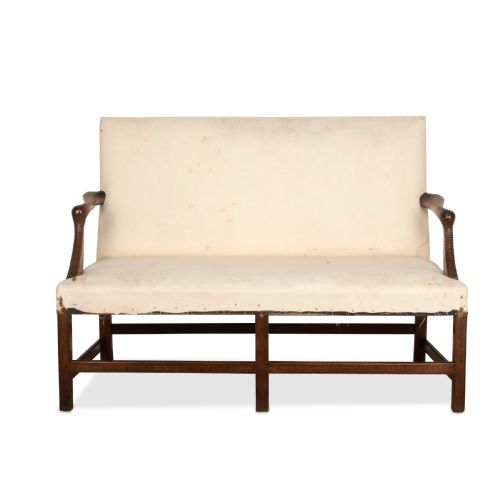 c18th carved walnut settee - CATEGORY: ANTIQUE SOFAS - DATED 18TH CENTURY