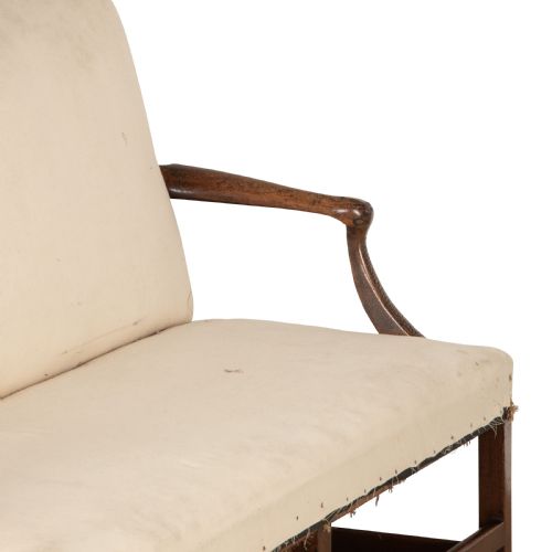 C18TH CARVED WALNUT SETTEE - ADDITIONAL PHOTO 5