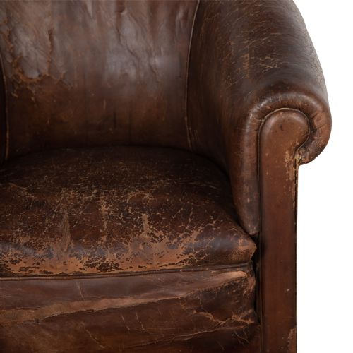 LATE 19TH CENTURY LEATHER LIBRARY CHAIR - ADDITIONAL PHOTO 6