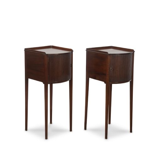 PAIR OF GEO III GILLOW BEDSIDE CUPBOARDS - ADDITIONAL PHOTO 1