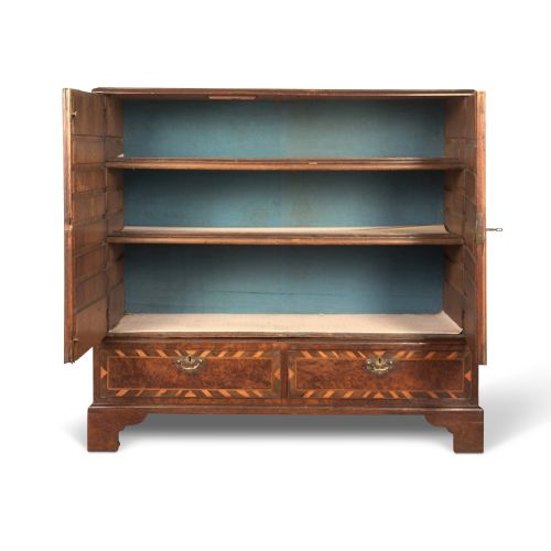18TH CENTURY BURR YEW CABINET - ADDITIONAL PHOTO 10