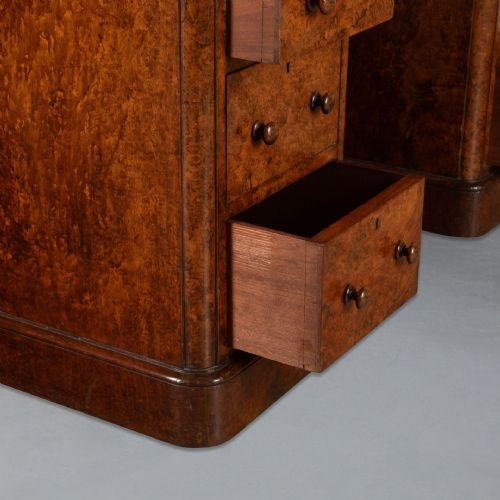 19TH CENTURY BURR WALNUT DESK - ADDITIONAL PHOTO 8