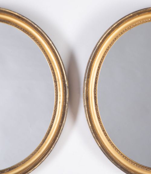 19TH CENTURY PAIR OF OVAL MIRRORS - ADDITIONAL PHOTO 1