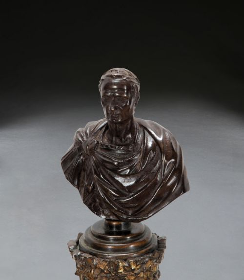 PAIR OF 19TH CENTURY GRAND TOUR BRONZE COLUMNS - ADDITIONAL PHOTO 3