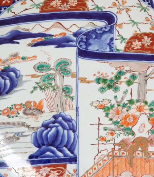 PAIR OF 19TH CENTURY IMARI CHARGERS - ADDITIONAL PHOTO 11
