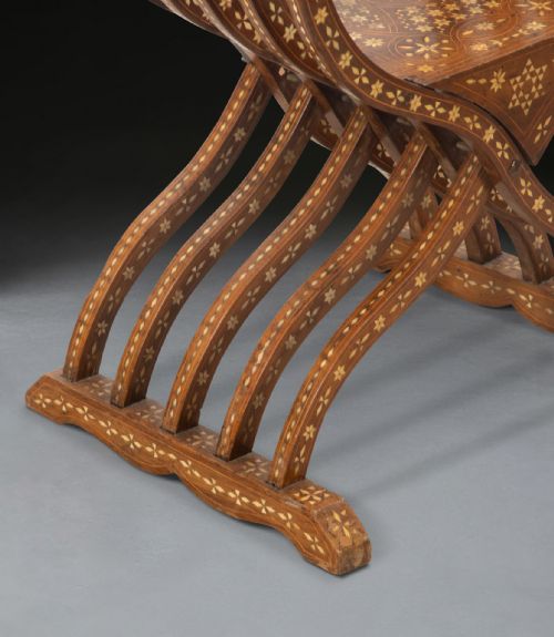 PAIR OF 19TH CENTURY SAVONAROLA CHAIRS - ADDITIONAL PHOTO 13