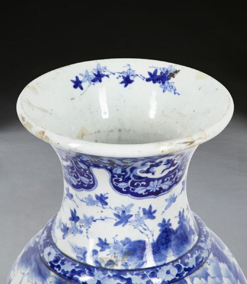 LARGE 19TH CENTURY JAPANESE VASE - ADDITIONAL PHOTO 1