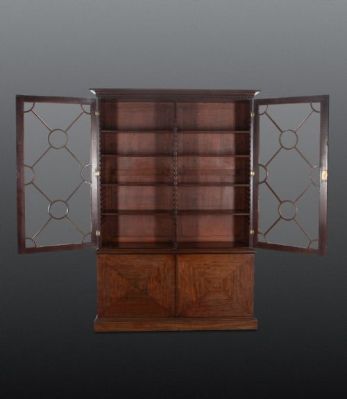 18TH CENTURY GEORGE III MAHOGANY LIBRARY BOOKCASE - ADDITIONAL PHOTO 12