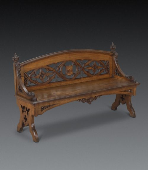LARGE 19TH CENTURY ENGLISH OAK HALL BENCH - ADDITIONAL PHOTO 1