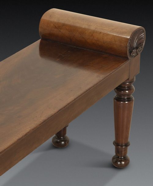 LONG REGENCY MAHOGANY HALL BENCH - ADDITIONAL PHOTO 6
