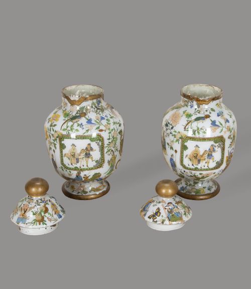 PAIR OF 19TH CENTURY ENGLISH DECALCOMANIA VASES - ADDITIONAL PHOTO 7