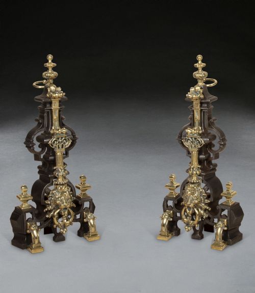 PAIR OF 19TH CENTURY CAST IRON ANDIRONS OR FIREDOGS - ADDITIONAL PHOTO 1