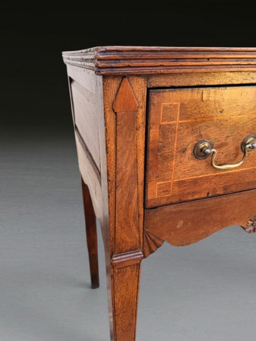 UNUSUAL GEO III OAK DRESSER - ADDITIONAL PHOTO 17