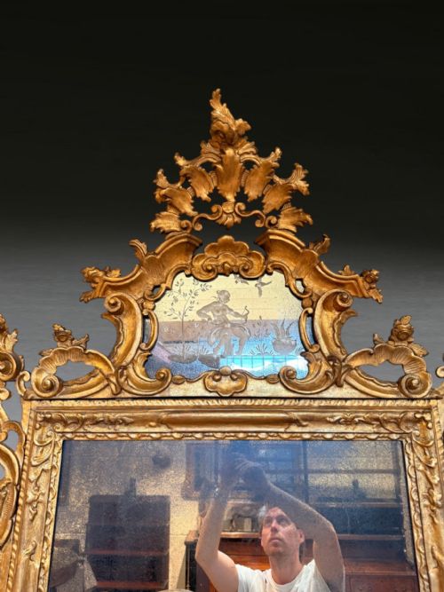 LARGE PAIR OF C19TH ITALIAN GILT MIRRORS - ADDITIONAL PHOTO 5